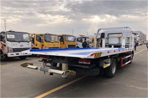 益阳汽车救援补胎